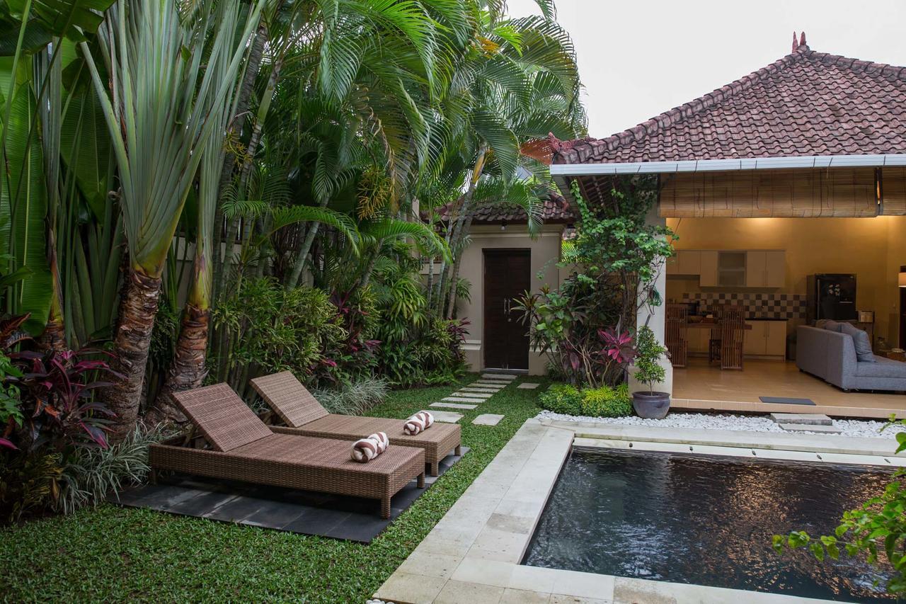 Villa Deshy Seminyak (Bali) Exterior photo